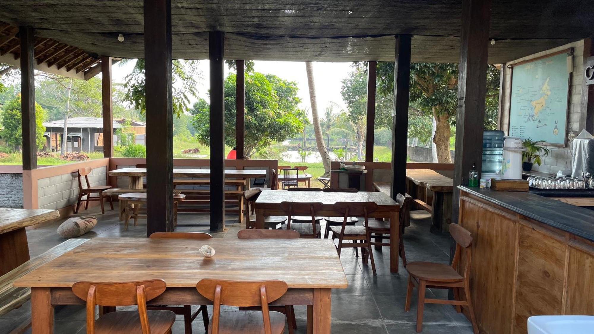Mangrove Inn Karimunjawa Eksteriør billede
