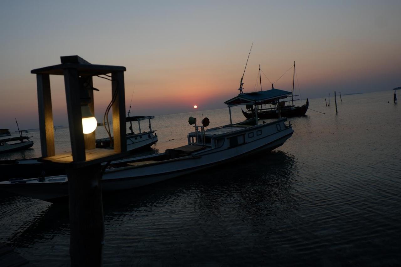 Mangrove Inn Karimunjawa Eksteriør billede